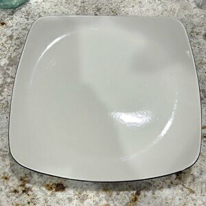 6 - Hearthstone 11-1/2-inch Dinner Plate, Royal White